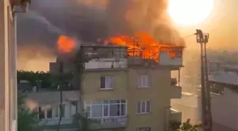 Bursa'da Çatı Yangını: Bir Kişi Hayatını Kaybetti