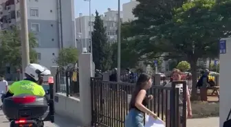 Polis Ekipleri, YKS'ye Geç Kalan Öğrencileri Kurtardı