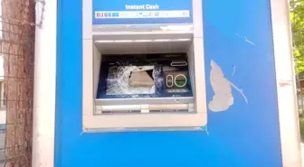 Diyarbakır'da ATM Üç Kez Tahrip Edildi