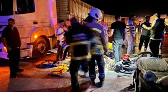 Mardin'de TIR ile Çarpışan Motosikletten Acı Kaza: 1 Ölü, 1 Yaralı