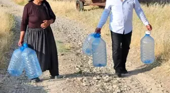 Gümüşlü Köyü'nde 40 Gündür Su Yok, Halk Çözüm Bekliyor