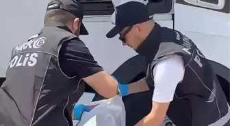 Edirne'de 18 Kilo Kokain Ele Geçirildi, 3 Şüpheli Tutuklandı