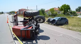 Aksaray'da Traktör ve otomobil çarpışması: 4 yaralı