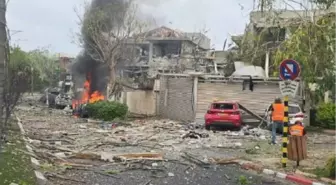 İran, İsrail'e 30 Füze Fırlattı: Yaralılar ve Hasar Var