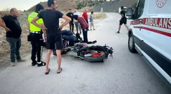 Pamukova'da Motosiklet Kazası: Sürücü Yaralandı