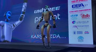 Bursa'da Kadın Mühendisler Günü Konferansında İnsansı Robot Tanıtıldı
