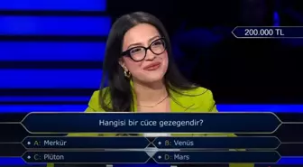 Hangisi bir cüce gezegendir?