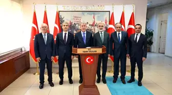 Hulusi Akar ve Taner Yıldız Uşak'ta Ziyaretlerde Bulundu