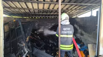 Hatay'da Odunlukta Yangın: Tüpler Patlamadan Kurtarıldı