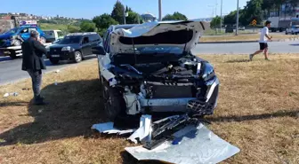 Samsun'da Kavşakta Trafik Kazası: 4 Yaralı