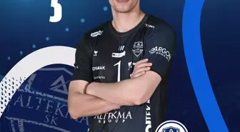 Altekma, Özgür Karababa ile Yollarını Ayırdı