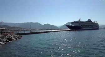 Alanya'ya Gelen Marella Discovery 2 Kruvaziyeri Turistleri Ağırladı