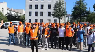 Bolu'da Kamu İşçileri Zam Teklifini Protesto Etti