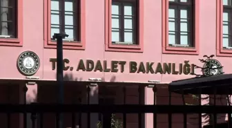 DEM Parti Grup Başkanvekilleri Adalet Bakanlığı'nı Ziyaret Etti