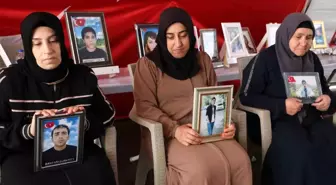 Diyarbakır'da Aileler, Sıcaklıklara Rağmen Evlat Nöbetine Devam Ediyor
