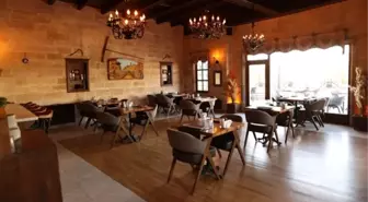 Kapadokya'da Eski İstanbul Meyhane Kültürü Ferize Restaurant ile Canlanıyor