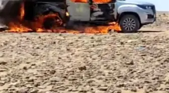 Şanlıurfa'da Seyir Halindeki Kamyonet Alev Aldı
