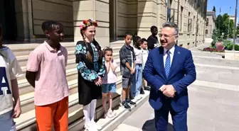 Eskişehir Valisi Aksoy, Çocuk İşçiliği ile Mücadele İçin Video Çekimine Katıldı