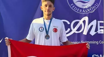 Berkin Avcı, Comen Cup 2025 Yüzme Şampiyonası'nda Bronz Madalya Kazandı