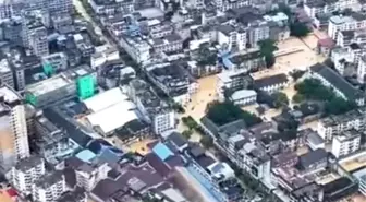 Çin'de Şiddetli Yağışlar ve Sel Nedeniyle Toplu Tahliyeler