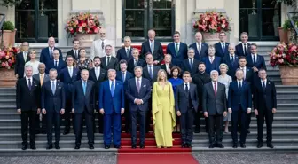 Erdoğan Hollanda Kralı ile Akşam Yemeğinde