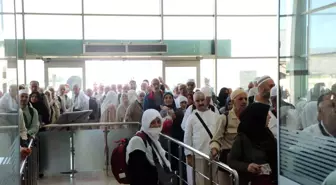 Elazığ'dan Hacılar Yurda Döndü