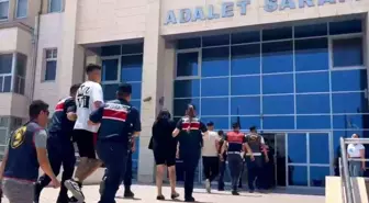 Silifke'de İş Yerlerine Kurşunlama Olayında İki Tutuklama