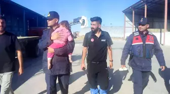 Kaybolan 2.5 Yaşındaki Kız Çocuğu Jandarma Ekipleri Tarafından Bulundu