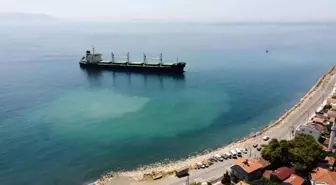 Tekirdağ'da Bahama Bayraklı Kuru Yük Gemisi Karaya Oturdu