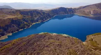 Nemrut Krater Gölü Yaz Aylarında Ziyaretçilerini Ağırlıyor