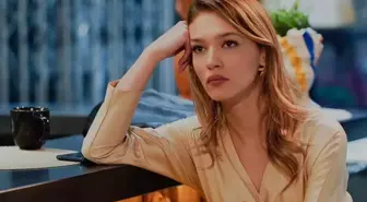 Plajda şıklık yarışı! Melisa Döngel cesur elbisesiyle sahile damga vurdu