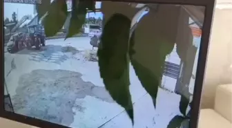 Antalya'da Traktör Kazası: Sıfır Araç Hasar Görünce Mağduriyet Yaşandı