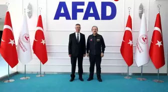 Türkiye'den Filistin'e 102 Ton İnsani Yardım Gönderildi