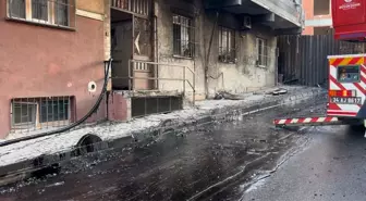 İstanbul Bağcılar'da İnşaat Alanında Yangın Çıktı