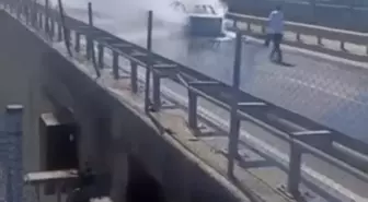 Beykoz Riva Köprüsü'nde Otomobil Yangını