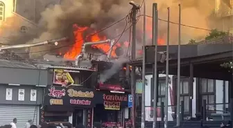 Bursa'da Tarihi Semtte Yangın