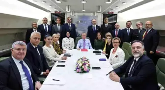 Cumhurbaşkanı Erdoğan: "Biz F-35'lerden de vazgeçmiş değiliz. Projeye dönüş ile ilgili niyetimizi muhataplarımızla görüşüyoruz"