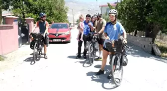 Fransız Turistler Erzincan Tulum Peyniri'ni Keşfetti