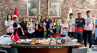 Eskişehirli Sporcular WAKO Dünya Kupası'ndan 27 Madalya ile Döndü