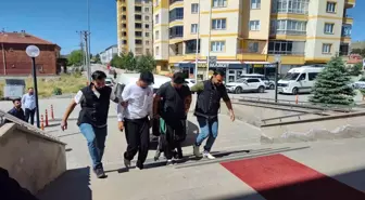 Sivas'ta Uyuşturucu Operasyonu: 8 Kişi Gözaltına Alındı