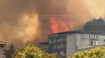 Bursa'da tehlikeli yangın! 14 kişi kurtarıldı, 100'e yakın kişi tahliye edildi
