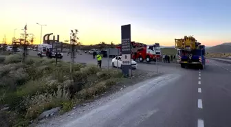 Erzurum'da Vinç Devrildi: Operatör Hayatını Kaybetti