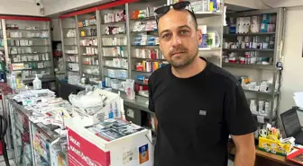 İzmir'de Eczaneye Yumurtalı Saldırı