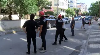 Maltepe'de 9 Katlı Binanın Balkonu Çöktü