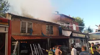 Vezirköprü'de Fırın Yangını Paniğe Neden Oldu