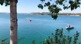 Adana'da Yangın Söndürme Uçağının Enkazı Göl Tabanından Çıkartıldı
