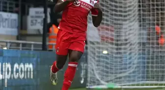 Süper Lig ekibini karıştıran olay! Stadı gezip ülkesine döndü