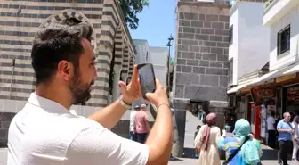 Diyarbakır'ın Güzelliklerini Sosyal Medyada Tanıtan Ertem Ateş