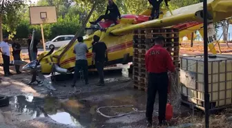 Adana'da Yangın Söndürme Uçağının Enkazı Su Üzerine Çıkartıldı