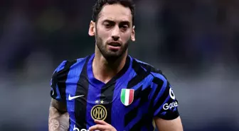 Hakan Çalhanoğlu'ndan Galatasaray cevabı
